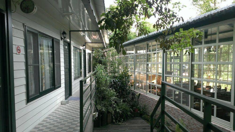 Champs Yazuh B&B Jiji Exterior photo